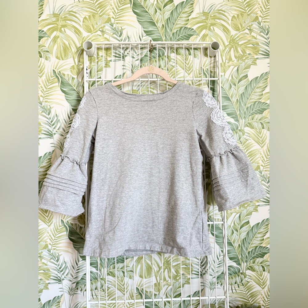 Lilly Pulitzer Fatima top in Heathered Gray